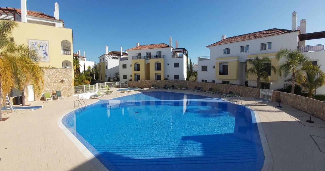 Paz Em Resort De Luxo. Cabanas De Tavira Bagian luar foto
