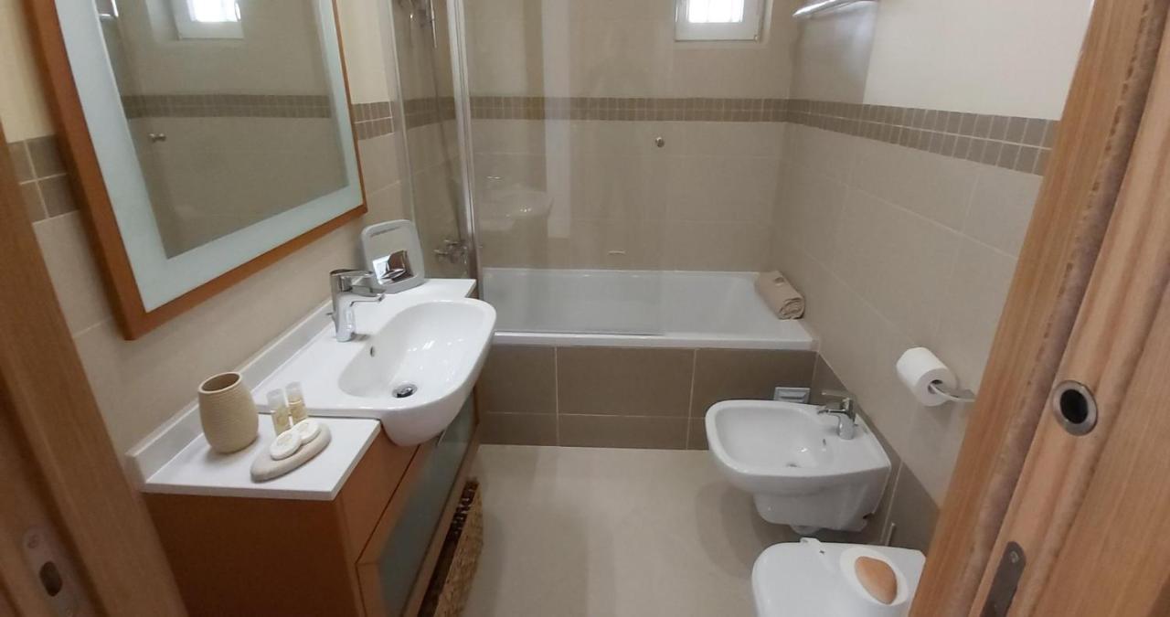 Paz Em Resort De Luxo. Cabanas De Tavira Bagian luar foto