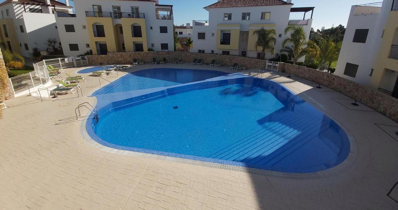 Paz Em Resort De Luxo. Cabanas De Tavira Bagian luar foto